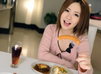 Ông xã ăn tối xong rồi ăn em